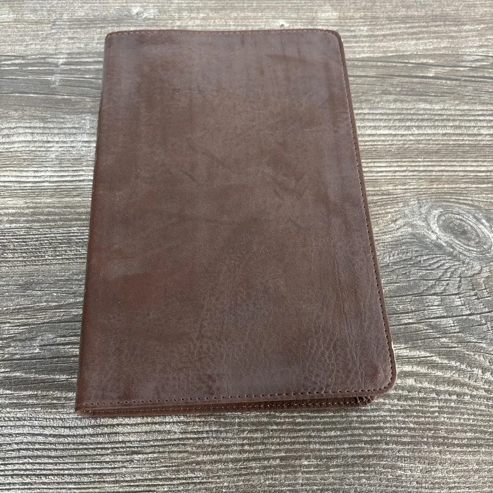 Holy Bible CSB Christian Standard Brown LeatherTouch UltraThin Holman Text
